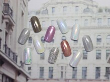 シェリ(Cheri)/ミラー・オーロラネイル