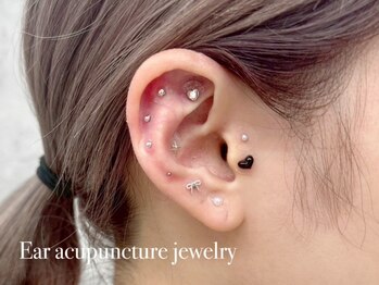 クプアイラッシュ 新宿店(qup eyelash)/耳ツボジュエリー