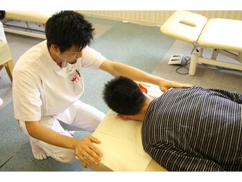 骨盤先生のカラダメンテ 町田店/最近多いのはガッチガチの首肩!