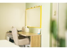 ジル(gir)の雰囲気（ヘアアイロンのご用意ございます。メイク直しにご利用ください）