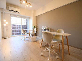 スリーピーオーブ(Sleepy Orb)/広々としたネイルブース