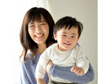 ルナオウル(LunaOwl)の雰囲気（ベビーベッド・キッズスペース完備お子様とご一緒に通えます。）