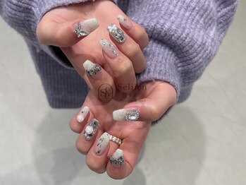 セリーン(seliien)/ホワイトネイル♪