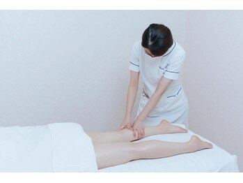 リラクゼーションサロン 癒楽の写真/足のむくみ&お疲れ解消に!!第二の心臓★【足裏マッサージ60分¥4980→¥4500】お仕事の疲れを解消します♪