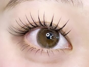 ラヴェルジュ(la vierge)の写真/目元の状態に合わた提案力が魅力なサロン☆あなたの魅力を最大限に引き出すデザインをご提供します♪