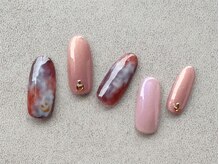 ターラ(Tara)/もやもやおばけネイル