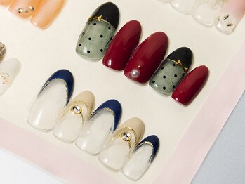 リリィアンドティアラ/ジェルネイル