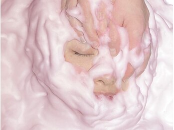 ホイップスパ(WHIP SPA)の写真/今話題の生泡トリートメント専門サロン『WHIP SPA』 美容液を含んだ泡に包まれて理想の美肌へ☆