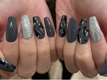 ロウル(Loulu)の写真/圧倒的スカルプのフォルム再現性◎爪の生え癖や形にコンプレックスがある方にも☆理想の美しい指先へ♪