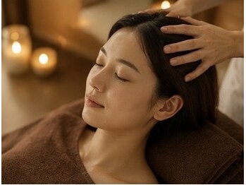 マハナ(Mahana)の写真/<目の疲れ・重だるさを緩和して脳内リラックス♪>心地よい圧で頭のコリを解し自律神経を整えます◎