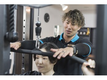 カオスフィットネス(CHAOS FITNESS)/目指せ美背中！