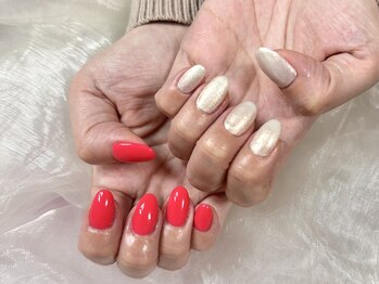 ヒラソルネイル(Girasol nail)/2色のお楽しみ♪