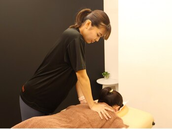 フィジオ 広島の写真/心と体の疲れをとり、全身スッキリ♪【有識者による整体体験60分¥3,300】平日22時まで営業☆メンズ大歓迎!!