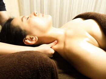 美瑛(BiEi)の写真/ガチガチに張った頭皮をじんわり緩め、1年の疲れをそっと手放す極上ヘッドスパで、年末の自分にご褒美を♪