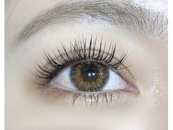 アールアール アイラッシュ(R.R Eyelash)/瞳全体を大きくゴージャスEye＊