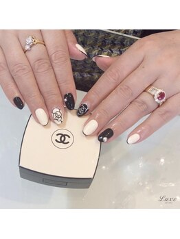 ネイルサロンリュクス (nailsalon Luxe)/シャネルカメリアネイル