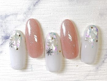 雪の結晶ネイル
