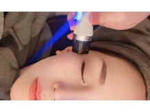 パリスヒロトン(PARIS HIROTON)/フェイシャル(マシン使用)