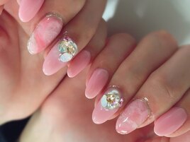 ピンクストーンネイル