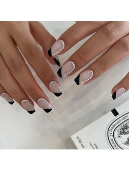 ムーイ 外苑前(mooi.)/black