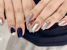 アムール(Amour)/少し個性派なハートネイル♪