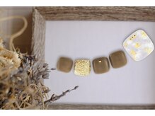 FAST NAIL 荻窪駅前店【パラジェル/ジェルネイル専門/定額/マグネット/フットネイル】/パステル　シェル　【11676】