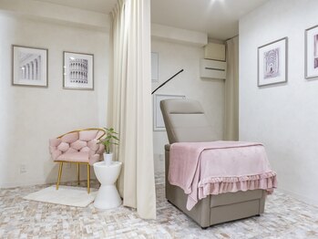 ループ 貝塚店(LOOP)/アイラッシュベッド２