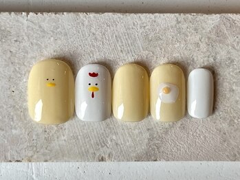 カラ ネイル 中津店(calla nail)/ひよことニワトリと、