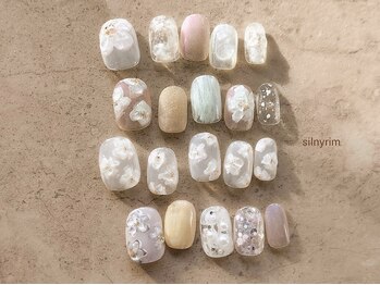 シルニー リム(Silny rim)/アシンメトリーニュアンスネイル