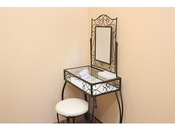 キーズ(Keys)/メイクスペースをご用意