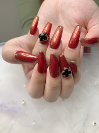 赤ネイル