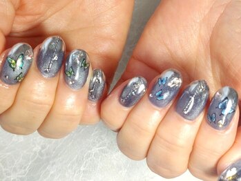 【田島】蝶々ネイル