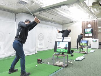 ハル ゴルフクリニック 銀座スタジオ/