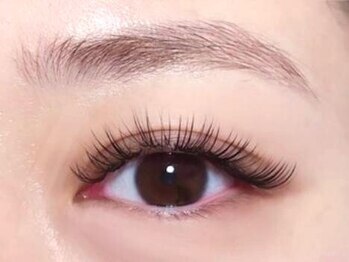 リリームーン(Li Lymoon)の写真/ふんわり濃密EYE♪《3Dボリュームラッシュ80束/100束》理想の目元に仕上げます★ブラウンカラーも選べる♪