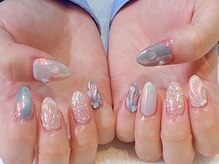 ムーピーネイル(moopy nail)の雰囲気（負担を少なく、自爪や指が美しく見えるよう施術します。）