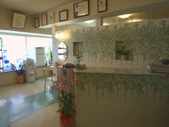 エステルーム リーフズ 大和店/落ち着いた空間リラックスタイム