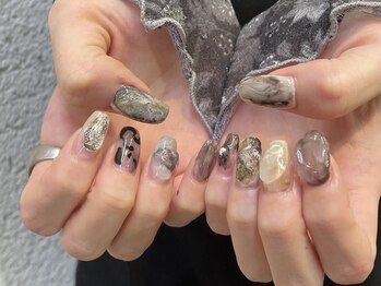 グラウネイル(glaw nail)の写真/【NEW OPEN！】好立地で通いやすい◎プライベート空間でゆったりしながら理想の指先へ♪