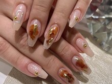 爪の形を整えるだけで手元は変わる♪長さだしOK☆