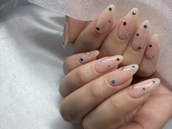 リーネイル(Lee_nail)の写真/【高技術×低価格サロン】自爪への負担を最小限に抑える“フィルイン（ベース一層残し）”施術◎