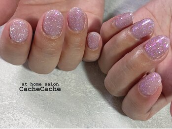 カシュカシュ(Cache Cache)/室内でも目立つフラッシュネイル