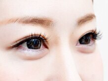 ヘアステージ ラヴァフロー(Hair stage Loverflow)の雰囲気（生え際のクセを見極め、どこから見ても美しいお目元に♪）