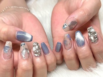 手描きミラーアートネイル