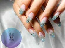 フラッフィーラビットネイル(fluffy rabbit nail)/水色 ラメグラ ビジュー