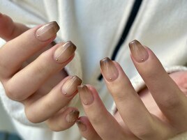 大阪肥後橋|ブラウングラデ