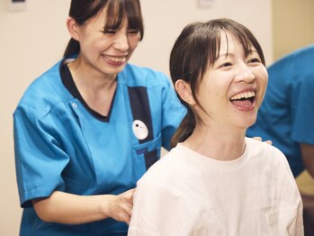 こころ整体院 新潟万代シティ院の写真/首・肩こりの原因は姿勢の歪みのせい!?こころ式猫背矯正プログラムで姿勢から改善![整体/骨盤矯正]