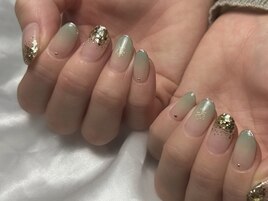 ダスティグリーン