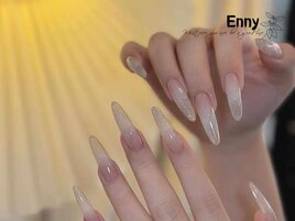 シンプルグラデーションネイル