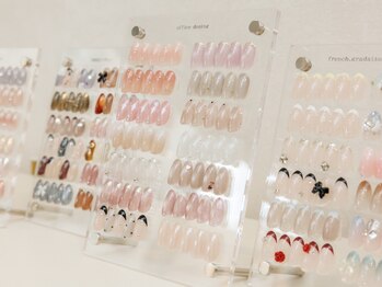 ジュベル 三鷹店(je belle)の写真/シンプルなデザインがお好きな方にもオススメもサロン★人気のマグネットやちゅるんカラーも揃えてます◎