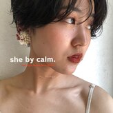 シー バイ カーム(she by calm.)