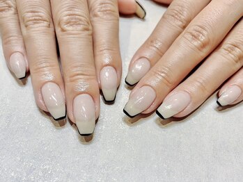 フミ(FMI)/フレンチネイル